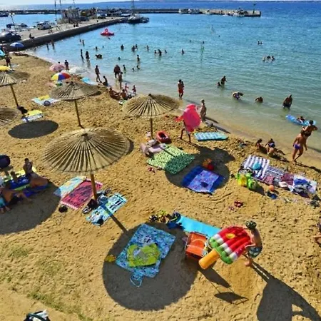Casa Bianca Family Near Sandy With Parking And Rooftop Experience Privlaka (Zadar)