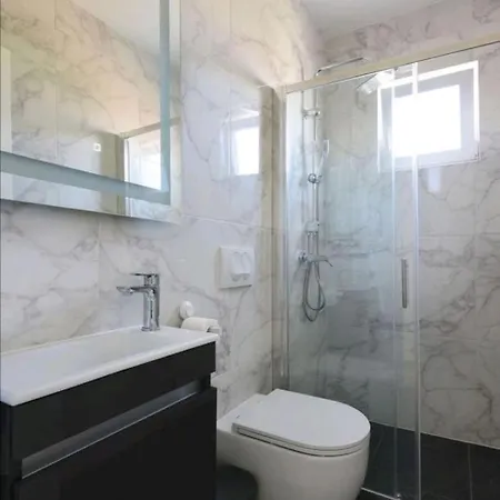 Casa Bianca Family Near Sandy With Parking And Rooftop Experience *