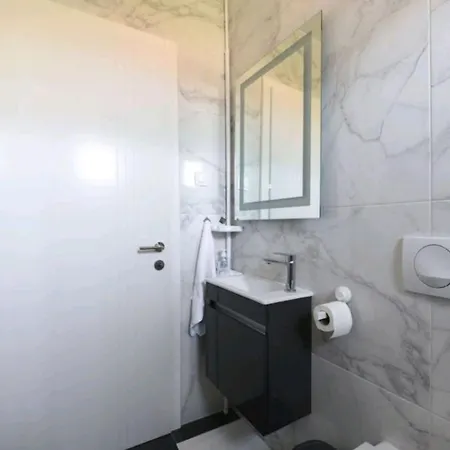 Casa Bianca Family Near Sandy With Parking And Rooftop Experience * Privlaka (Zadar)