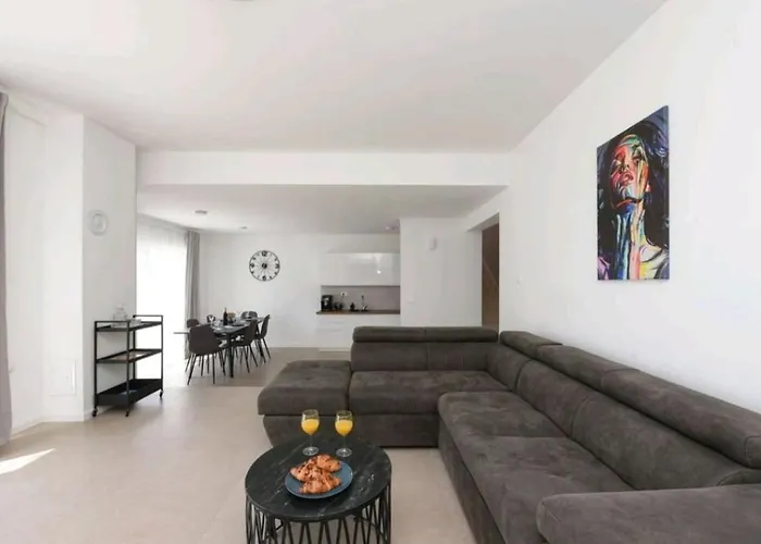 Casa Bianca *